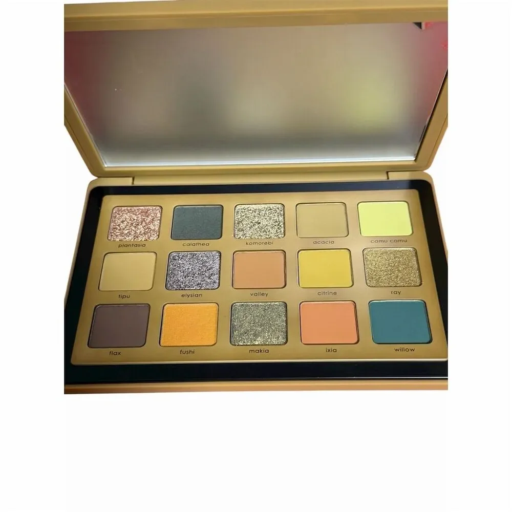 Natasha Denona Yucca Eyeshadow Palette 15 Versatile Matte Shades